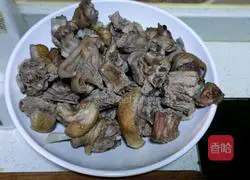 Illustration of how to cook ginger duck 1