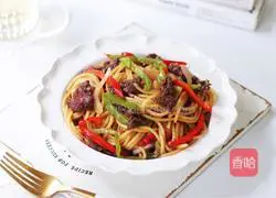 Illustration of how to make beef stir-fried pasta 14