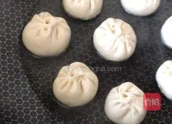 Illustration of how to make fried buns 12