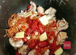 Cordyceps Flower Scallop Chicken Soup Illustration 10