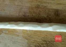 Illustration of how to make fried yam with sliced meat 2