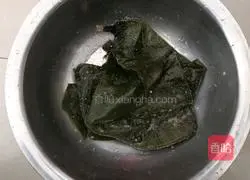 Kelp and barley pork bone soup ~ Illustration of how to make water and remove dampness 1