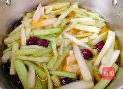 Chicken stewed with cattail sprouts Illustration of how to do it 14