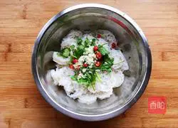 Illustration of how to make cold vegetarian sausage 5