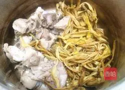 Day lily pork rib soup recipe 5