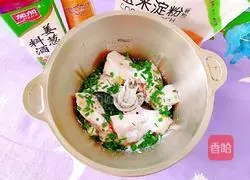 Illustration of how to make persimmon meatball soup 4