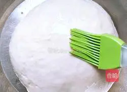 Illustration of how to make cabbage, meat and vermicelli pie 3