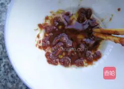 Illustration of how to make whole wheat flower rolls 5