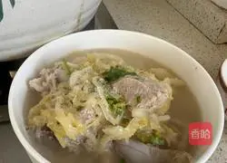 Illustration of how to make pickled cabbage and pork ribs soup 6