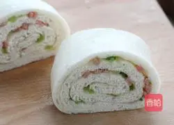 Illustration of how to make spiced ham and scallion rolls 12