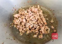 Illustration of how to make fried minced meat with olives, green beans and string beans that you will never tire of eating 3