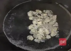 Illustration of how to make seaweed meatballs and oyster soup 2