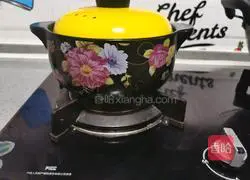 Illustration of how to make Cordyceps Flower Stewed Chicken Soup 9