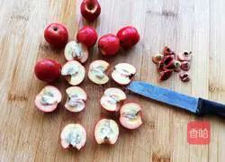 Illustration of how to make canned hawthorn 6