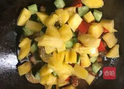 Pineapple Sweet and Sour Pork Recipe Illustration 12