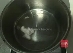 Illustration of how to make shrimp pasta 4