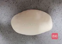 Illustration of how to make ham sausage steamed bun rolls 6