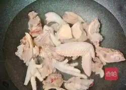 Cordyceps Flower Pork Belly and Chicken Soup Illustration 6