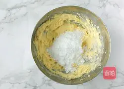 Black Sesame Pound Cake Recipe Illustration 4