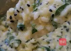 Baby breakfast ~ Illustration of how to make rice egg pancake 5