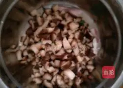 Illustration of how to make pork buns with vegetables and mushrooms 5