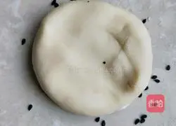 Illustration of how to make leek and tofu stuffed cake 7