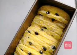 Illustration of how to make condensed milk toast bread 9