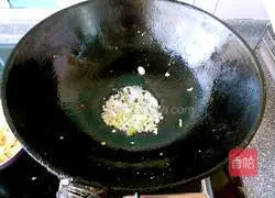 Illustration of how to make scrambled eggs with tomatoes 3