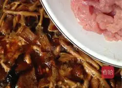 Illustration of making braised noodles 11