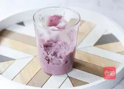 Illustration of how to make taro mud Bobo milk tea 8