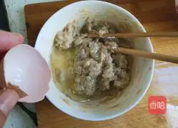 Illustration of Tomato Enoki Mushroom and Shrimp Soup 4