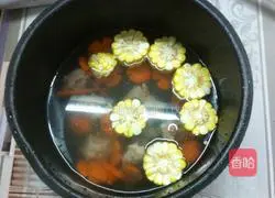 Corn Radish Pork Ribs Soup Illustration 4