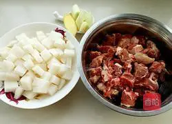 Illustration of how to make braised beef and radish soup 1