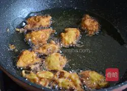 Illustration of how to make fried radish meatballs 10