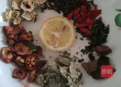 Illustration of homemade fat-dissolving herbal tea 1