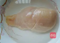 Illustration of how to make cold shredded chicken 1