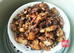 Illustration of braised pork with pickled vegetables 14