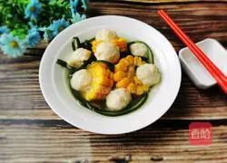 Illustration of how to make kelp, corn and fish ball soup 11