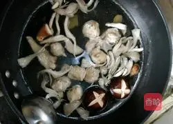 Illustration of how to make chicken ball noodles in mushroom soup 10