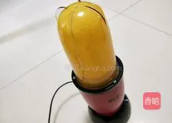 Illustration of how to make pumpkin paste pancakes 5