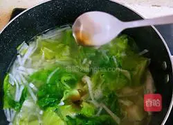 Illustration of how to make white radish soup 12