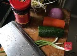 Illustration of how to make special fried noodles 2