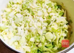 Illustration of how to make soft little pies 2