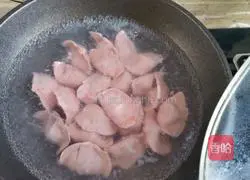 Illustration of how to make tomato and egg dumplings 21