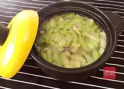 Illustration of how to make Feiga Luffa Soup 11