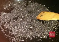 Illustration of how to make fried noodles 1