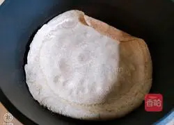 Illustration of how to make soba noodle and egg salty cake 10