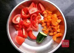 Illustration of Curry Tomato Braised Pot Cake 2