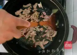 Illustration of how to make beans and pork noodles 7