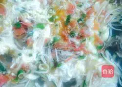 Illustration of how to make tomato and cucumber soup 5